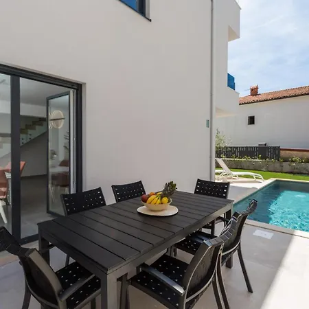 Ferienhaus Blossom By Seeadria *